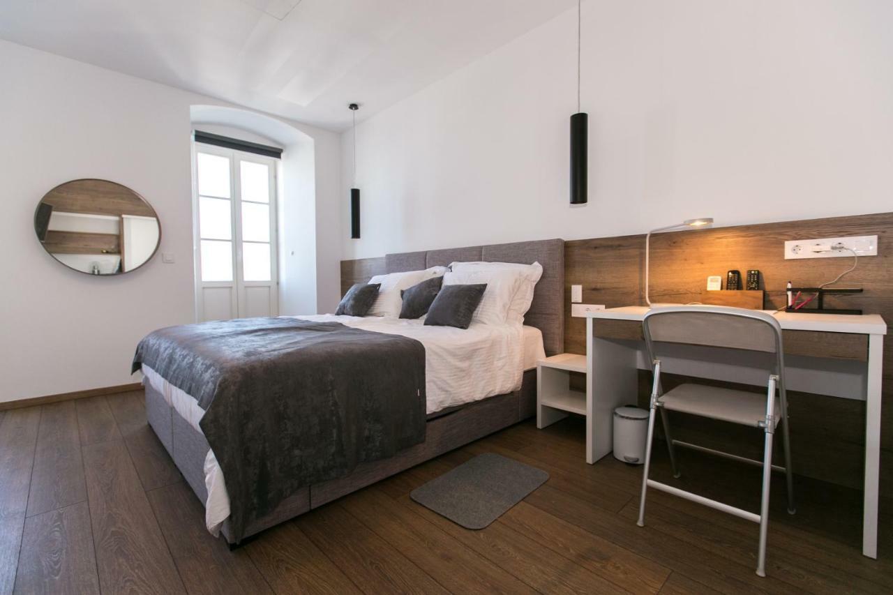 Apartments Del Molo Рийека Екстериор снимка