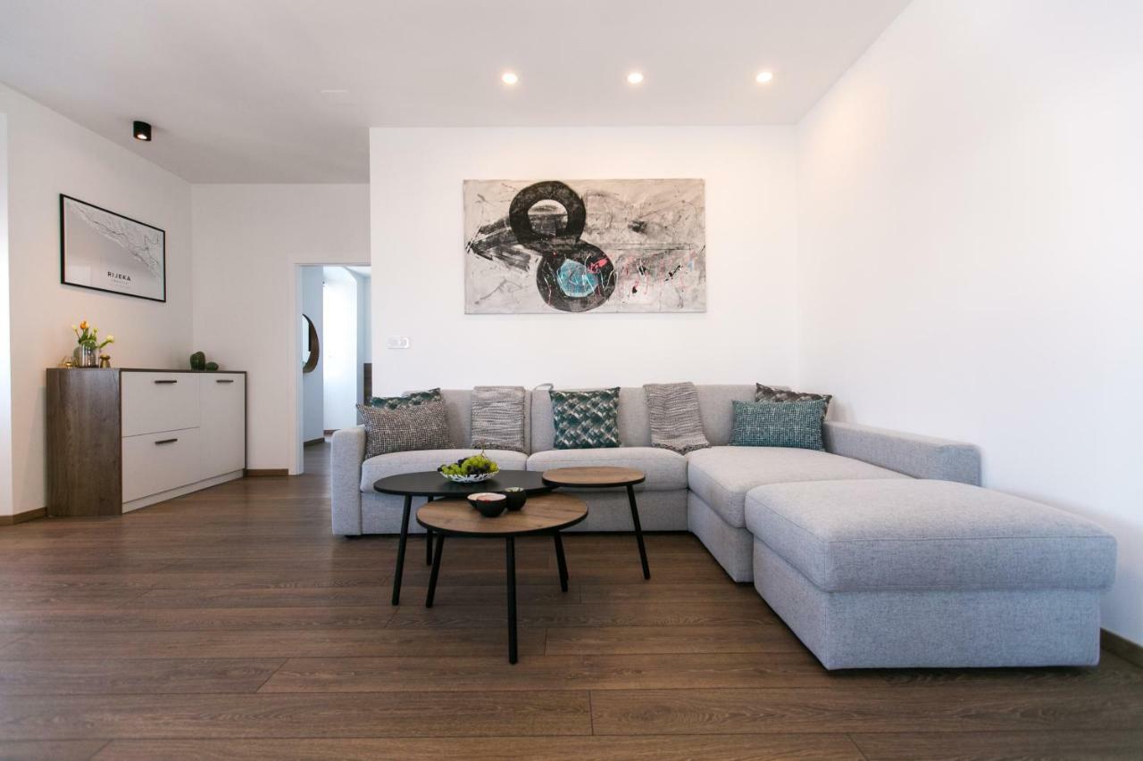 Apartments Del Molo Рийека Екстериор снимка