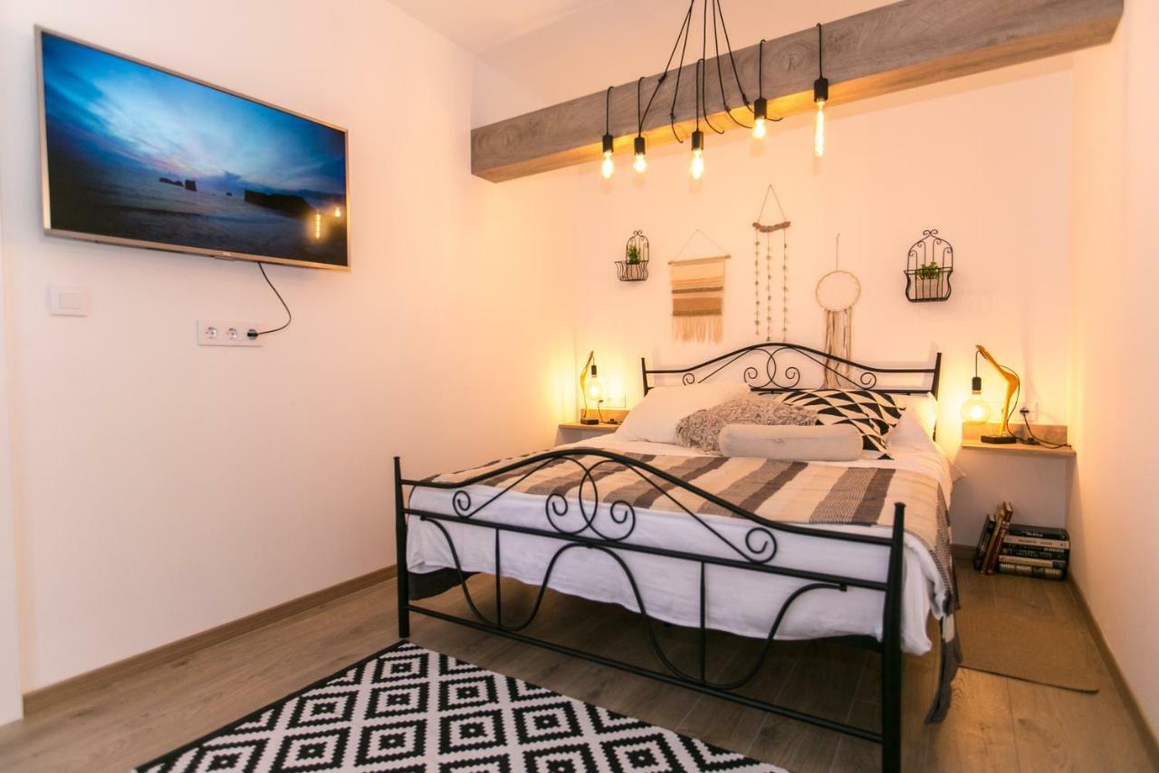 Apartments Del Molo Рийека Екстериор снимка