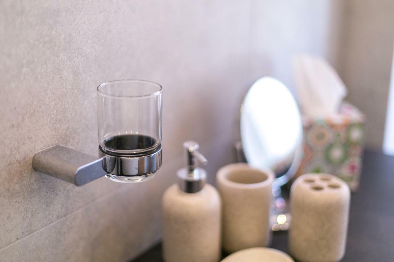 Apartments Del Molo Рийека Екстериор снимка